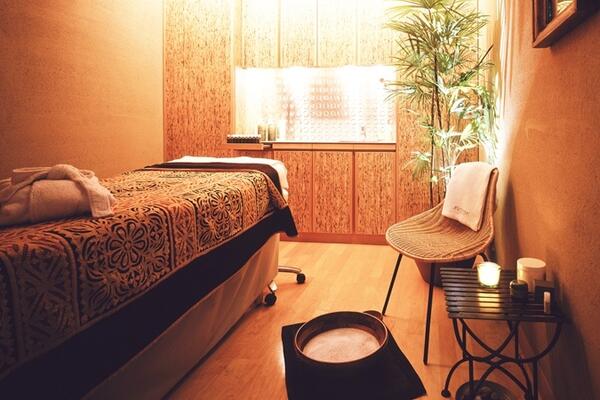 AVEDA アヴェダ南青山店