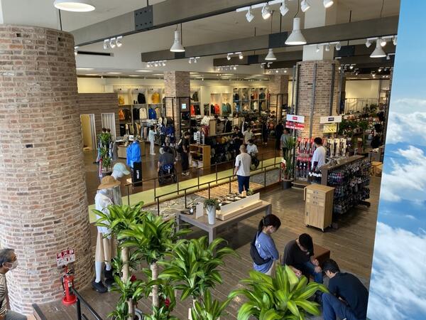 好日山荘　諏訪ステーションパーク店
