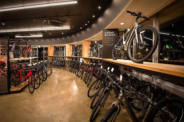 TREK Bicycle カラフルタウン岐阜