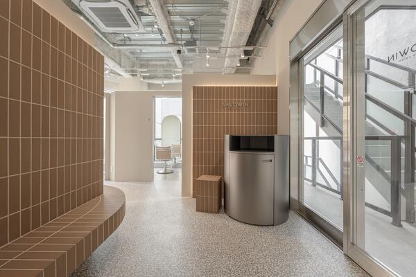 SALOWIN Shinjuku-sanchome South 3F