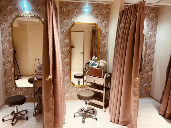 Foosee authentic beauty salon