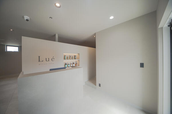Lué private salon