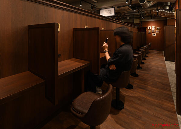 喫煙喫茶オールドルーキーカフェ 新宿小滝橋通り店