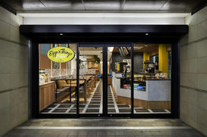 Eggs 'n Things atre 新浦安 カフェの内装・外観画像