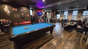 Cafe＆Pool Bar  Contact カフェダイニングの内装・外観画像
