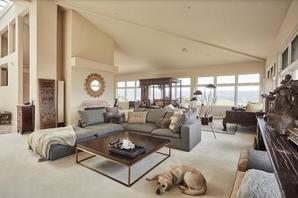 California Residence ショールームの内装・外観画像