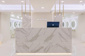 Milk/Float名古屋錦店 美容室(ヘアサロン)の内装・外観画像