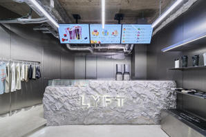 LÝFT SHIBUYA STORE アパレルショップの内装・外観画像