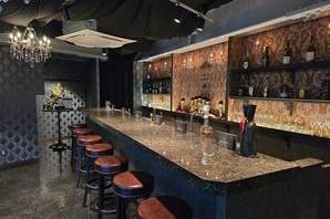 BARファントム バーの内装・外観画像