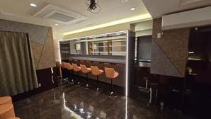 BAR　アース バーの内装・外観画像