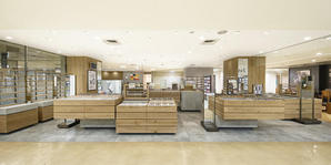 JINS 東武池袋店 メガネ店の内装・外観画像