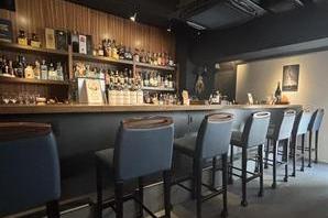 Bar PEAKS VALLEY オーセンティックバーの内装・外観画像