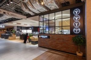 小林時計店 ワン福岡ビルディング店 時計店の内装・外観画像