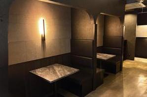 SUSHIWORKS　池袋店 鮨店の内装・外観画像