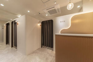BISM 浜町店 アイサロンの内装・外観画像