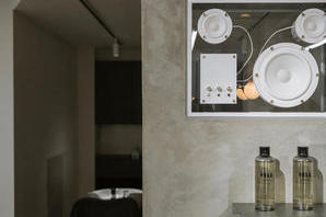 PELE UMEDA ANNEX 美容室・理容室・ヘアサロンの内装・外観画像