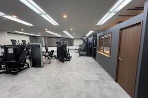 厚木市スポーツジム スポーツジムの内装・外観画像