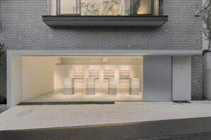 fRAME アパレルの内装・外観画像