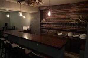 ROLLS レストラン・ダイニングバーの内装・外観画像