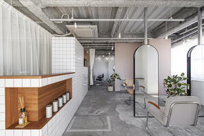 TRENCH 美容室・理容室・ヘアサロンの内装・外観画像