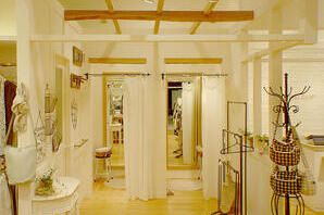 STUDIO CLIP 松山 アパレルの内装・外観画像