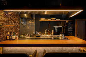 鉄板焼 縁 新宿店 レストラン・ダイニングバー, 焼肉の内装・外観画像