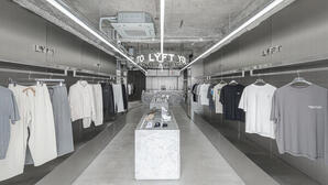 LÝFT SHIBUYA STORE アパレルショップの内装・外観画像