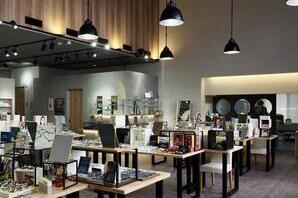 メガネセンター郡山本店 眼鏡店の内装・外観画像