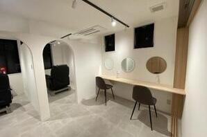 ロレインブロウ　小田原店 美容室・理容室・ヘアサロンの内装・外観画像