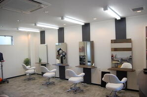 Glads 美容院の内装・外観画像