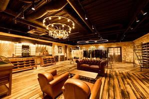 LEO GALLERY アパレルの内装・外観画像