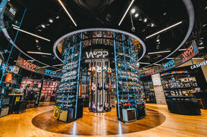 WORLD PEDAL PARK イケシブ店 楽器専門店の内装・外観画像