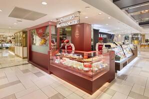 CHIHIRO the FINANCIER 大丸梅田店 焼き菓子専門店の内装・外観画像