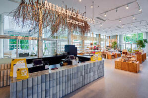 Gunma Flower Park+ 『MINAMO TERRACE』 カフェ・雑貨の内装・外観画像