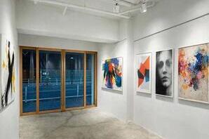 PRALLEL CROSS GALLERY ギャラリーの内装・外観画像