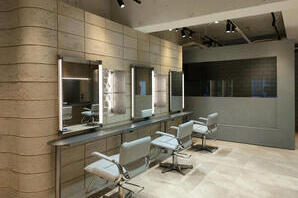 men’s salon Gaudi 広島駅前店 メンズサロンの内装・外観画像