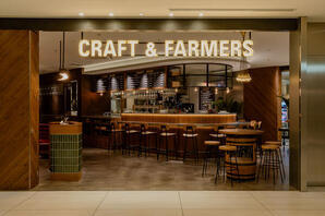 CRAFT & FARMERS KITTE丸の内店 クラフトビールと洋食の内装・外観画像